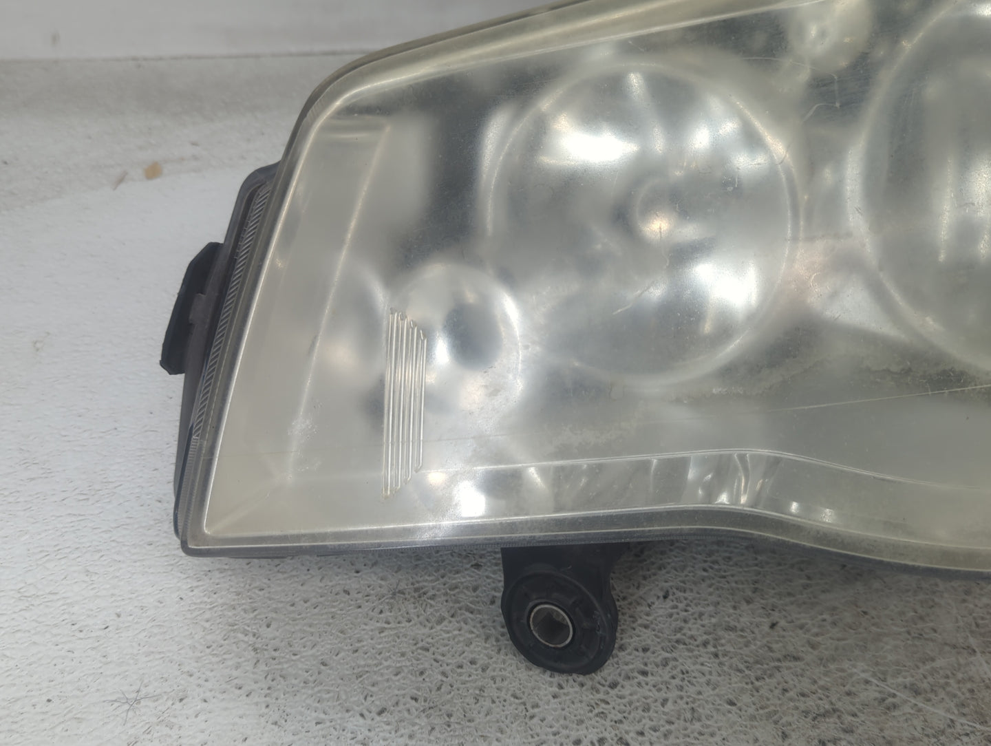 2008 Town & Country Passenger Right Oem Head Light Headlight Lamp - Oemusedautoparts1.com