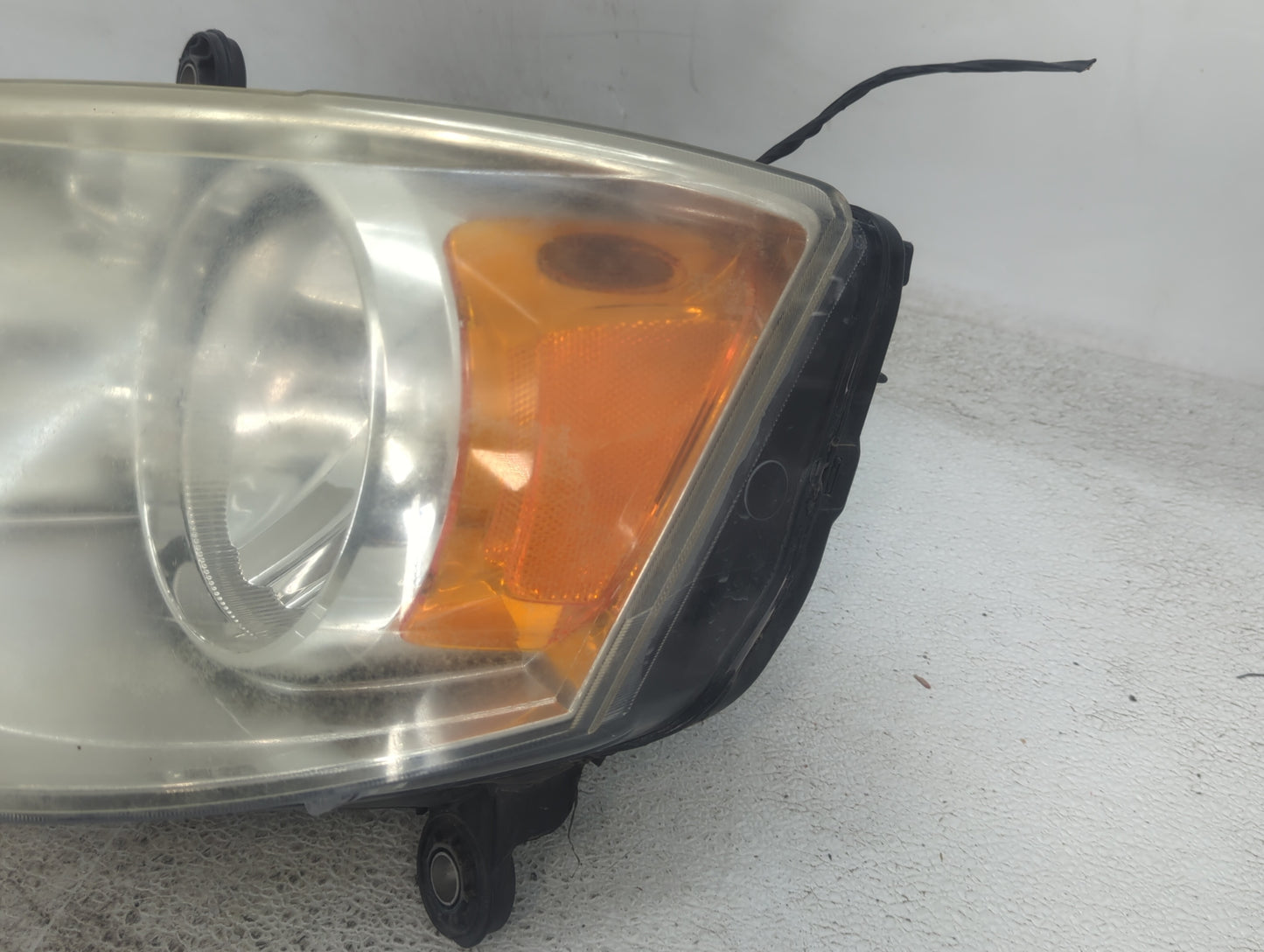 2008 Town & Country Passenger Right Oem Head Light Headlight Lamp - Oemusedautoparts1.com