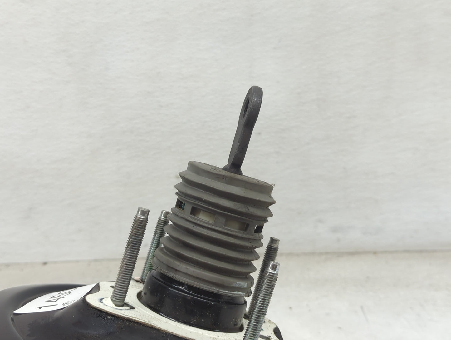 2012-2016 Chrysler Town & Country Power Brake Booster Oem - Oemusedautoparts1.com