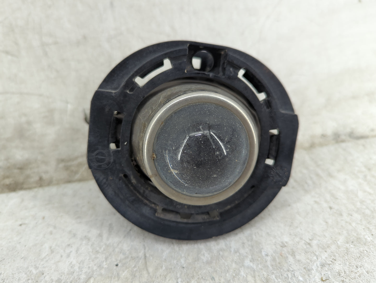 2011-2016 Chrysler Town & Country Passenger Right Oem Front Light Lamp - Oemusedautoparts1.com