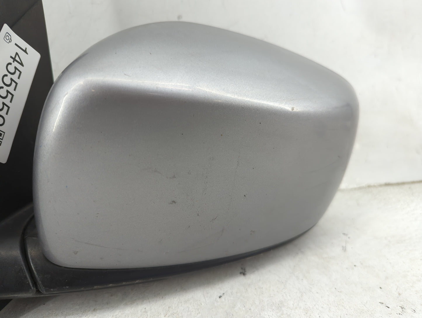2011-2016 Chrysler Town & Country Driver Side View Mirror - Left Door Mirror OEM Used - Oemusedautoparts1.com