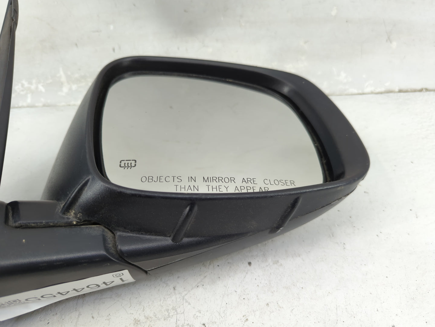 2011-2016 Chrysler Town & Country Passenger Side View Mirror - Right Door Mirror OEM Used - Oemusedautoparts1.com