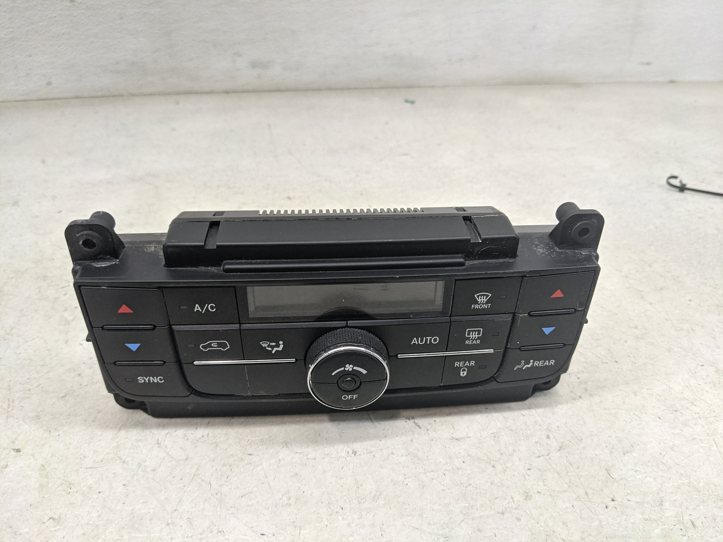 2011-2016 Chrysler Town & Country Climate Control Module Temperature AC/Heater Replacement P/N:55111236AF Fits OEM Used Auto