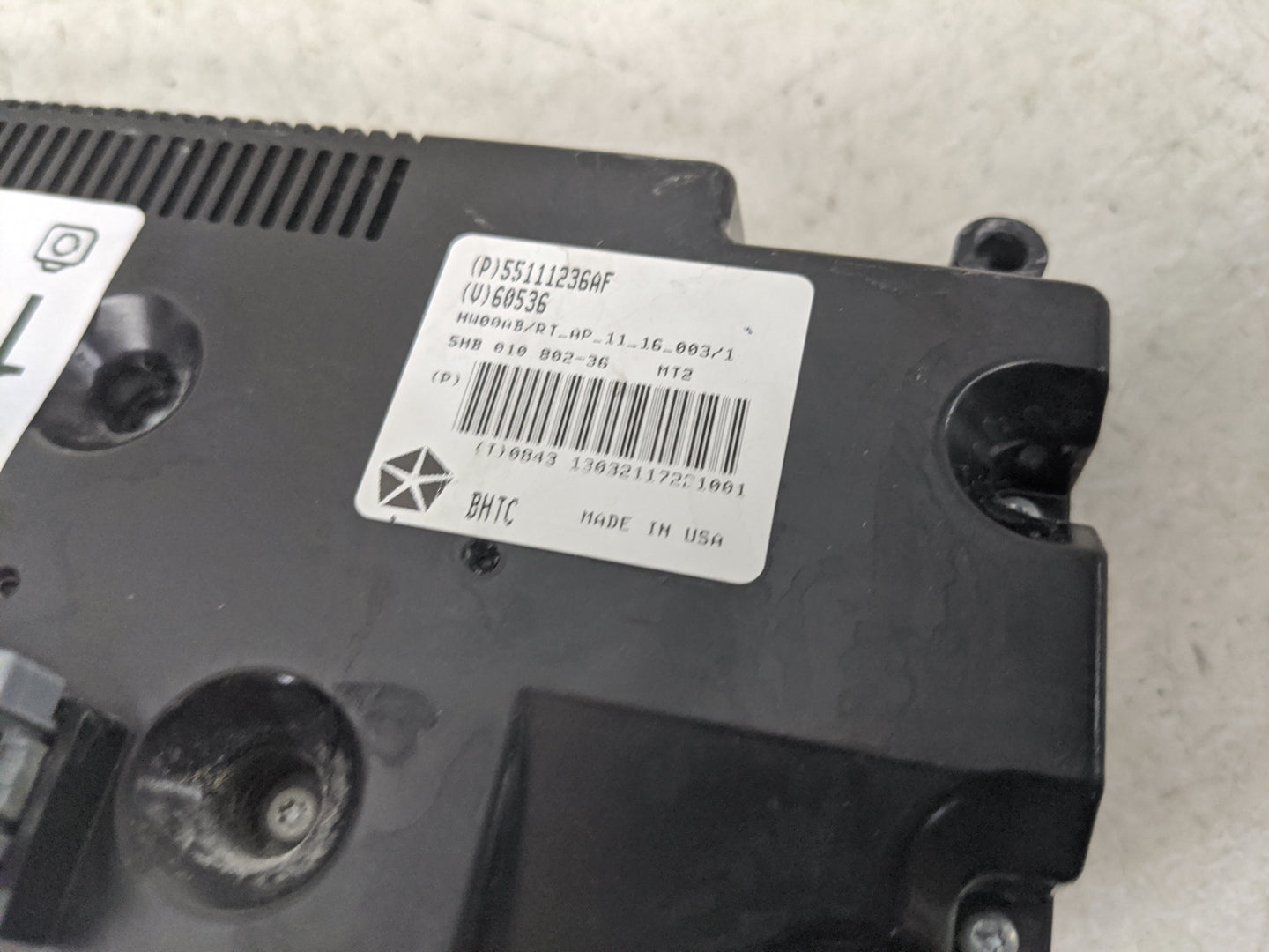 2011-2016 Chrysler Town & Country Climate Control Module Temperature AC/Heater Replacement P/N:55111236AF Fits OEM Used Auto