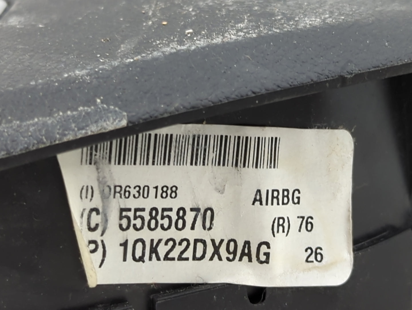 2013 Chrysler Town & Country Air Bag Driver Left Steering Wheel Mounted 1465955 - Oemusedautoparts1.com