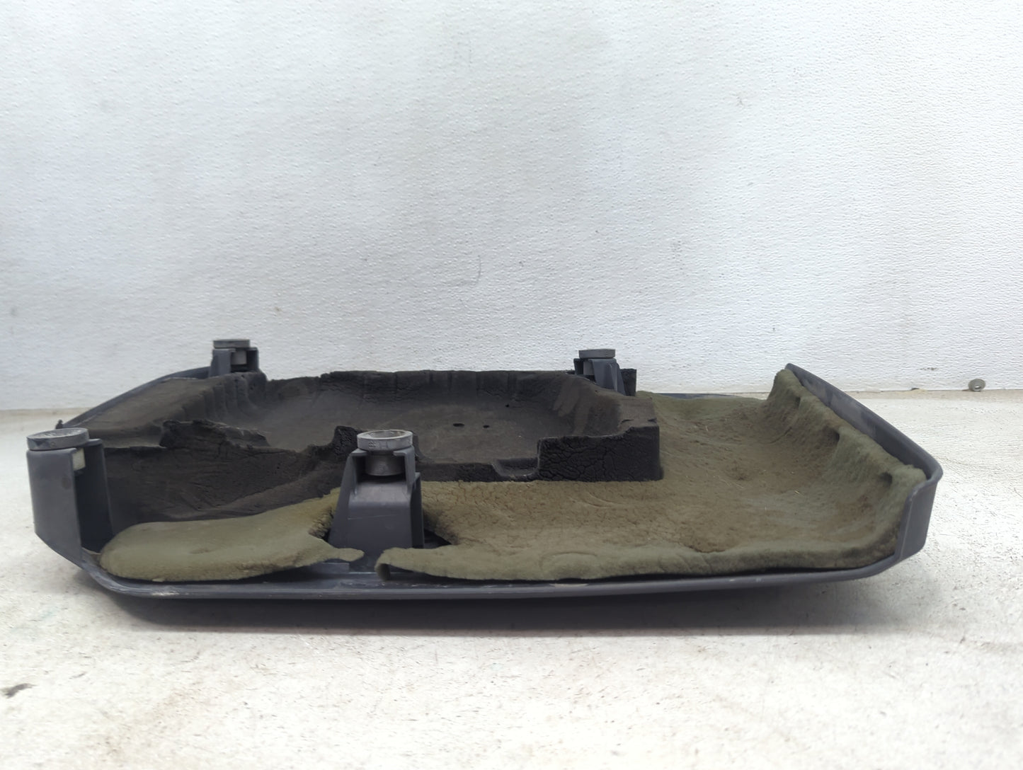 2013 Chrysler Town & Country Engine Cover 1479297 - Oemusedautoparts1.com