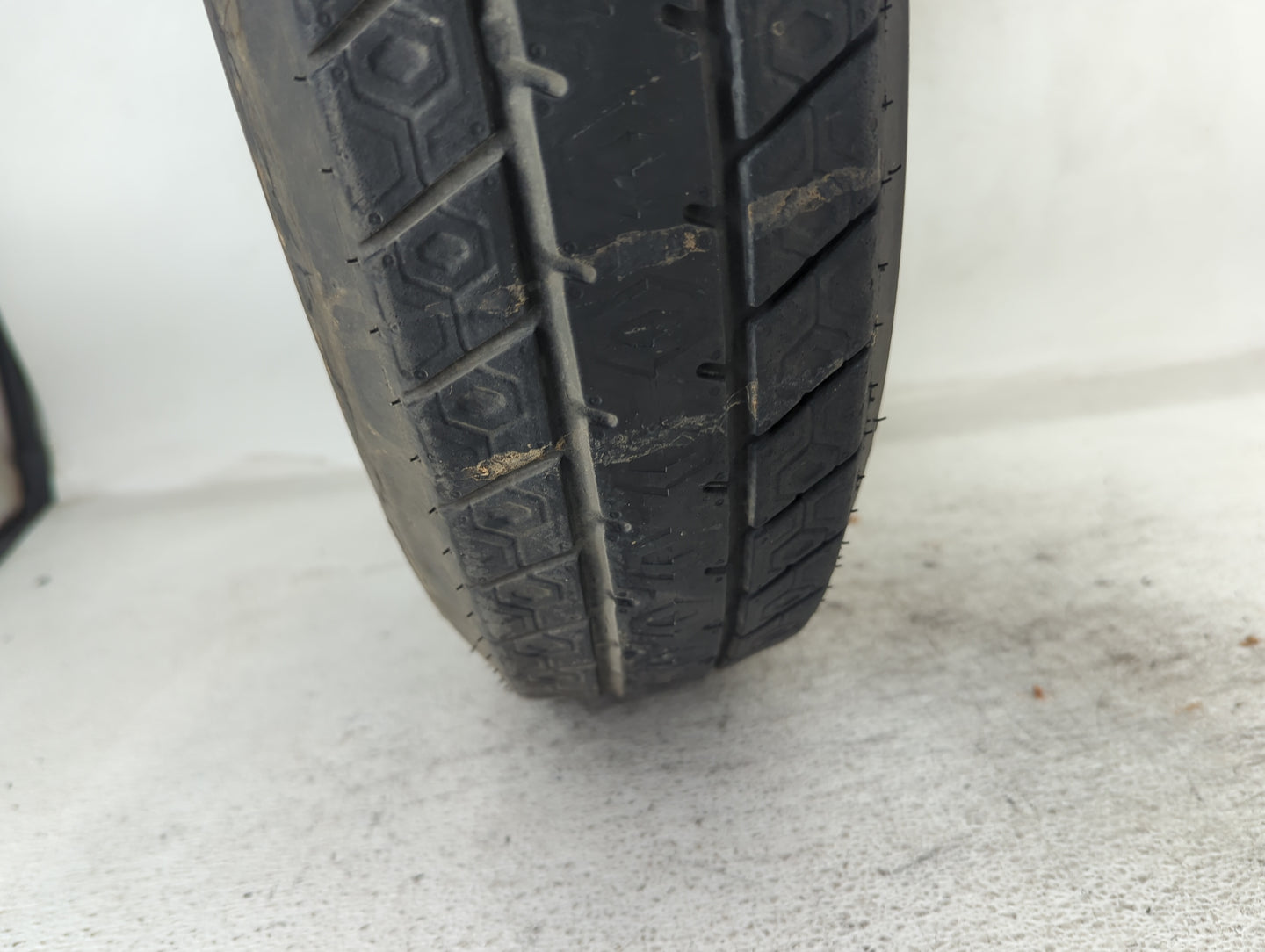 2008-2015 Chrysler Town & Country Spare Donut Tire Wheel Rim Oem - Oemusedautoparts1.com