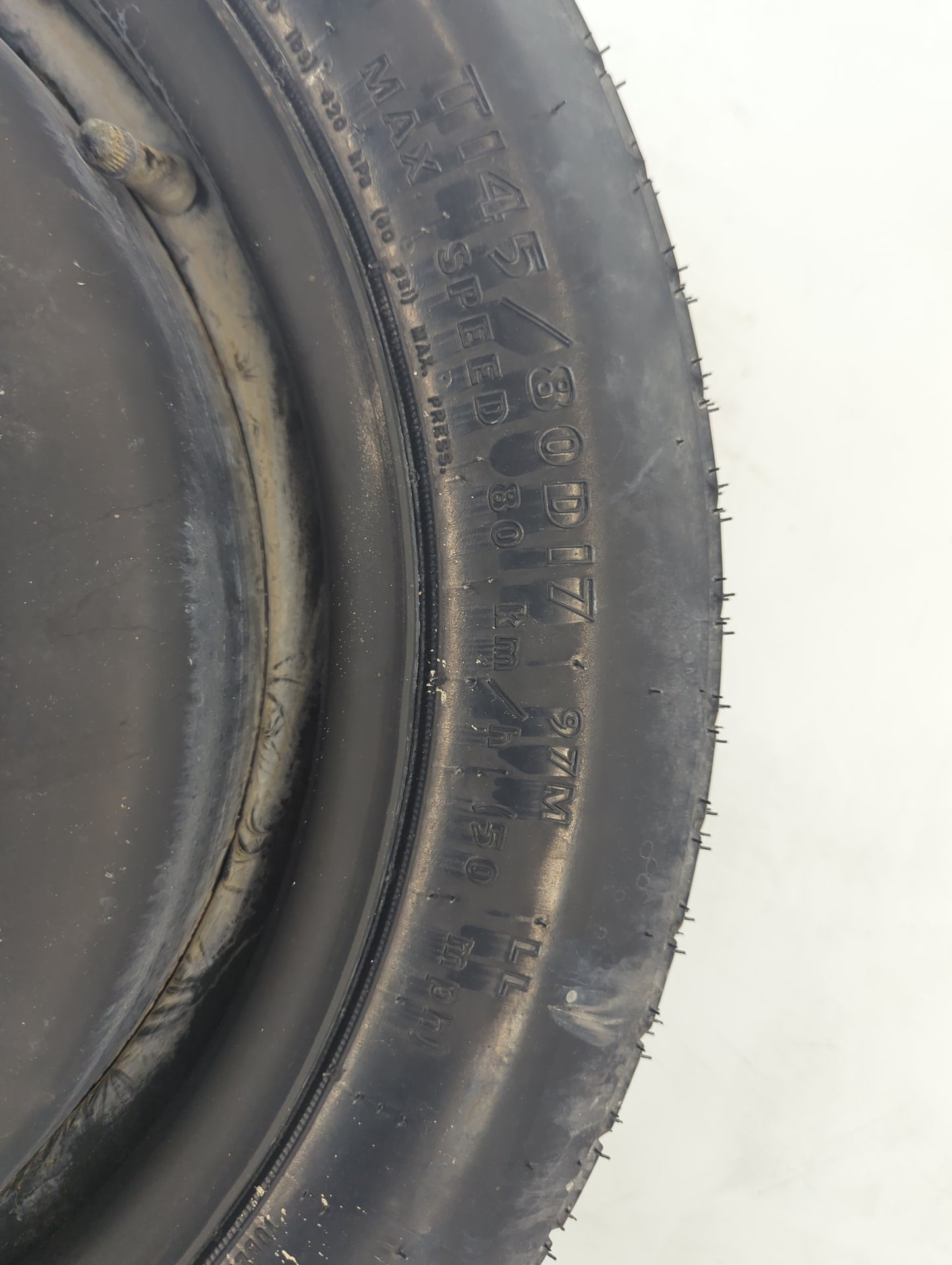 2012-2016 Chrysler Town & Country Spare Donut Tire Wheel Rim Oem 1491169 - Oemusedautoparts1.com