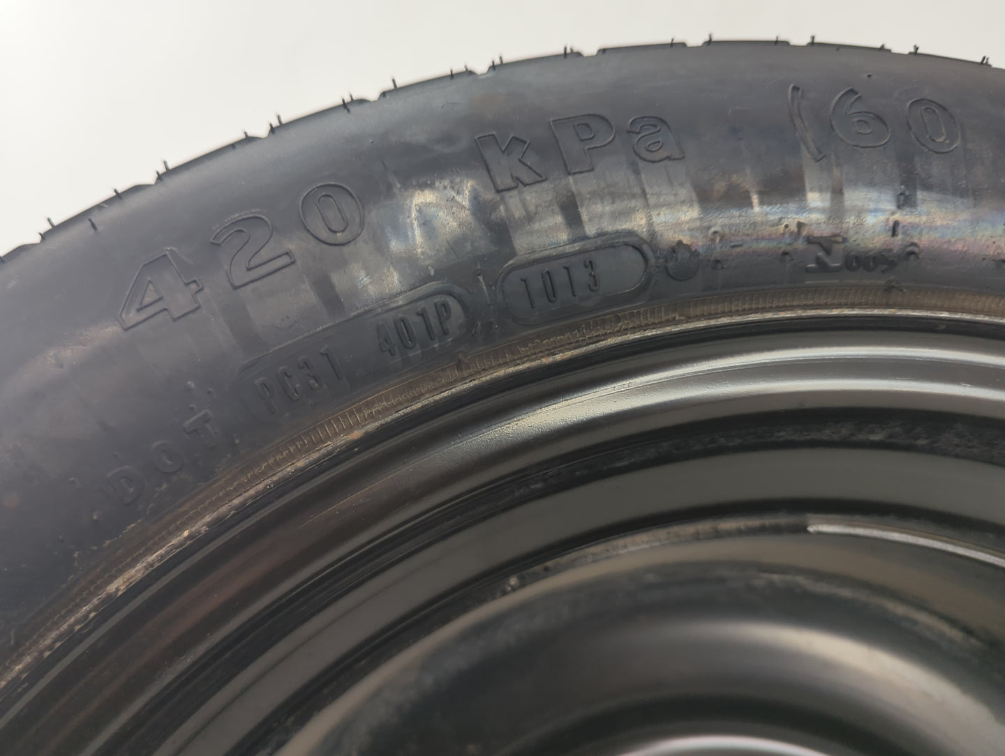 2012-2016 Chrysler Town & Country Spare Donut Tire Wheel Rim Oem 1491169 - Oemusedautoparts1.com
