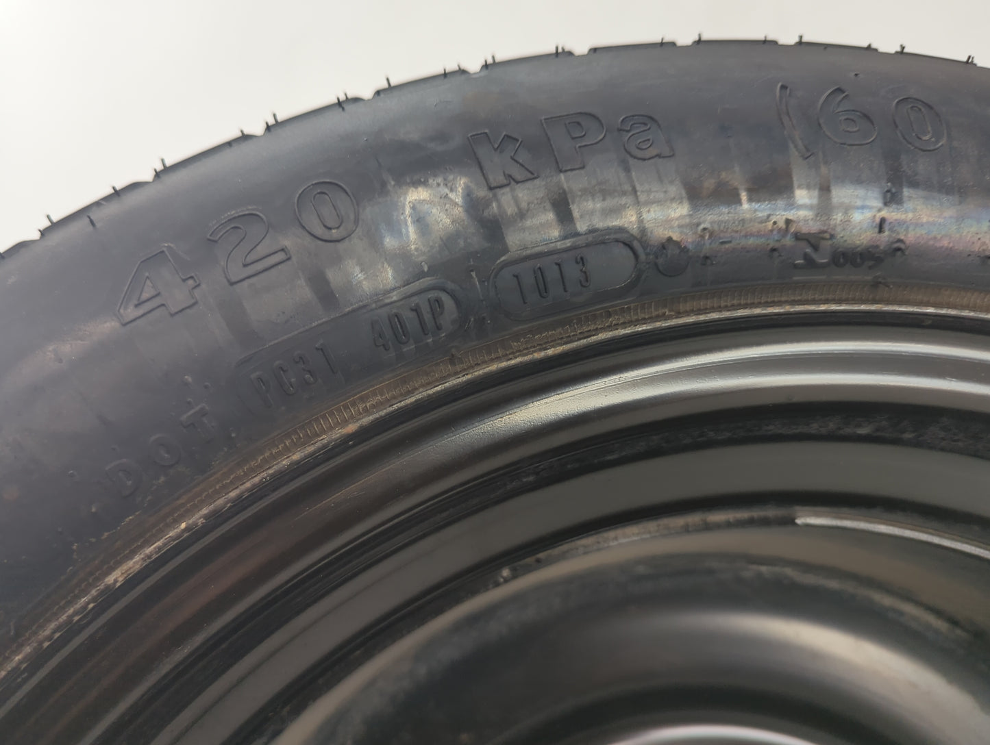 2012-2016 Chrysler Town & Country Spare Donut Tire Wheel Rim Oem 1491169 - Oemusedautoparts1.com