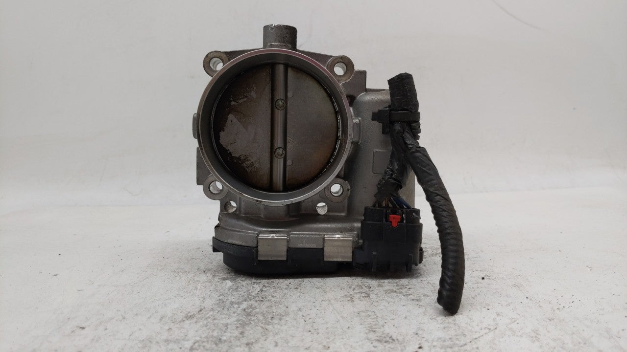 2011-2016 Chrysler Town & Country Throttle Body P/N:05184349AC Fits OEM Used Auto Parts - Oemusedautoparts1.com