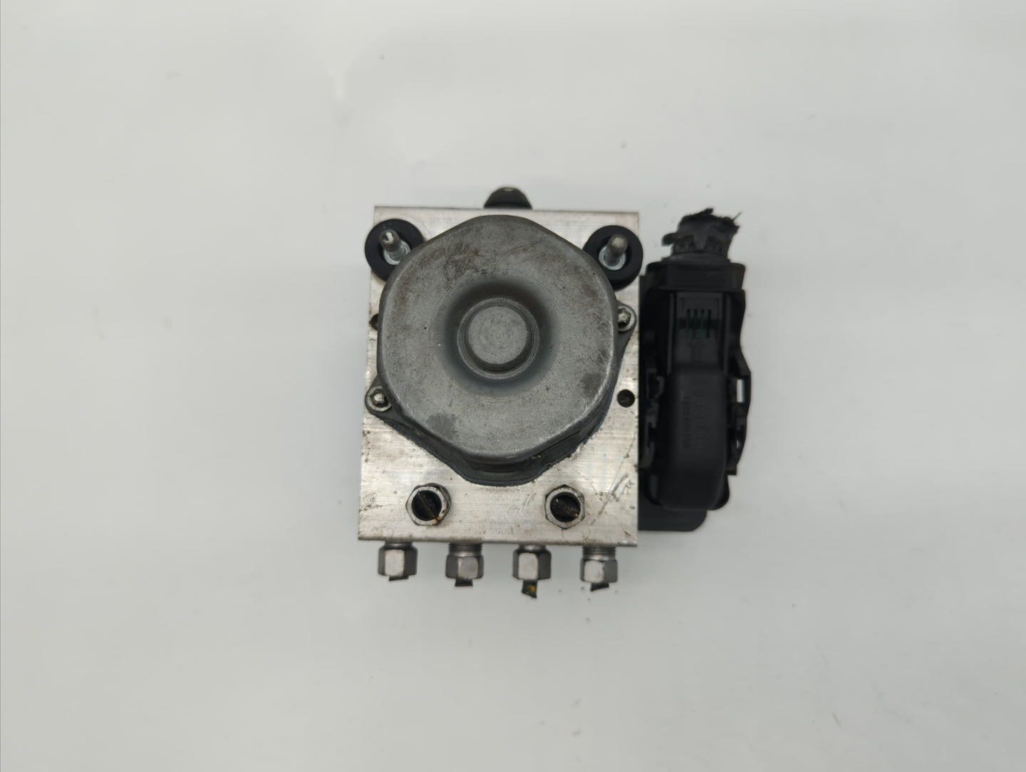 2013 Chrysler Town & Country ABS Pump Control Module Replacement P/N:P68183803AA P68183803AC, 2265106455, P68183803AB Fits O