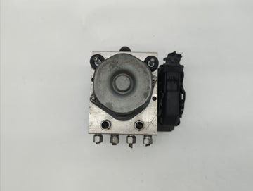 2013 Chrysler Town & Country ABS Pump Control Module Replacement P/N:P68183803AA P68183803AC, 2265106455, P68183803AB Fits OEM Used Auto Parts
