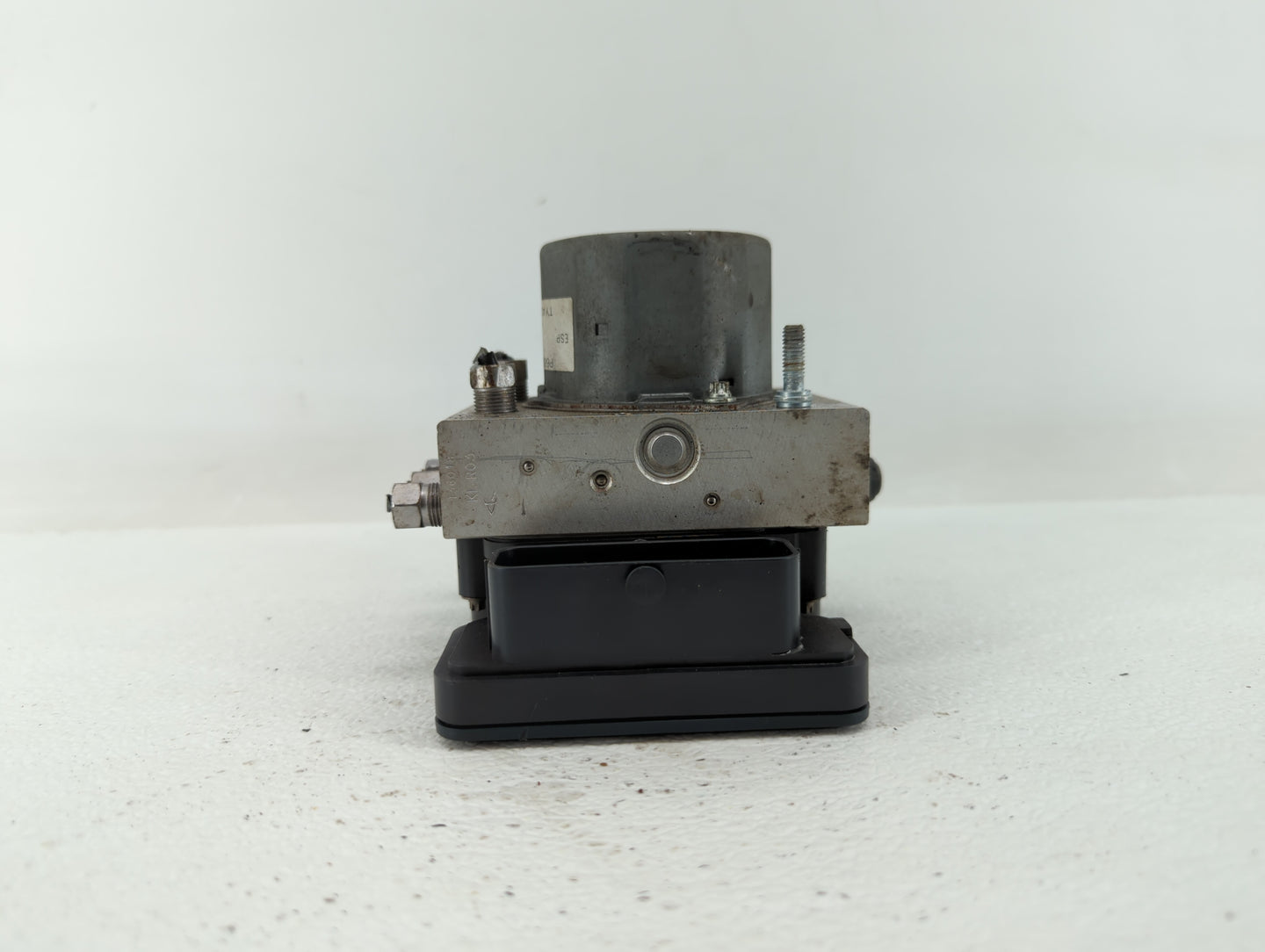 2013 Chrysler Town & Country ABS Pump Control Module Replacement P/N:P68183803AA P68183803AC, 2265106455, P68183803AB Fits O