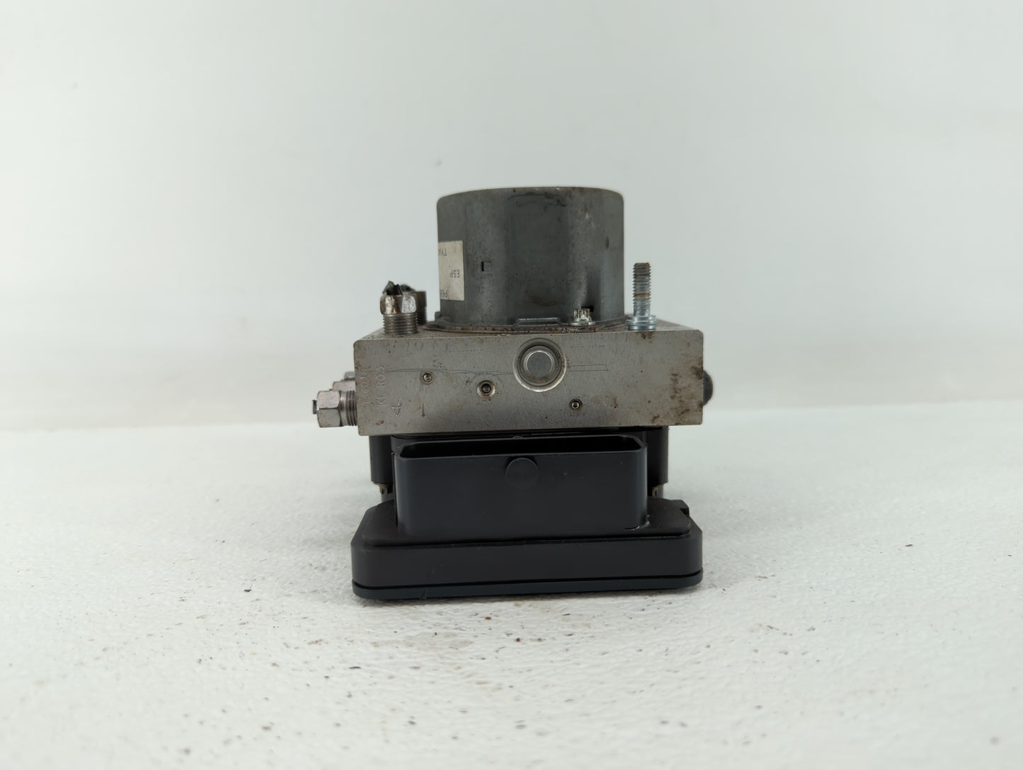 2013 Chrysler Town & Country ABS Pump Control Module Replacement P/N:P68183803AA P68183803AC, 2265106455, P68183803AB Fits O