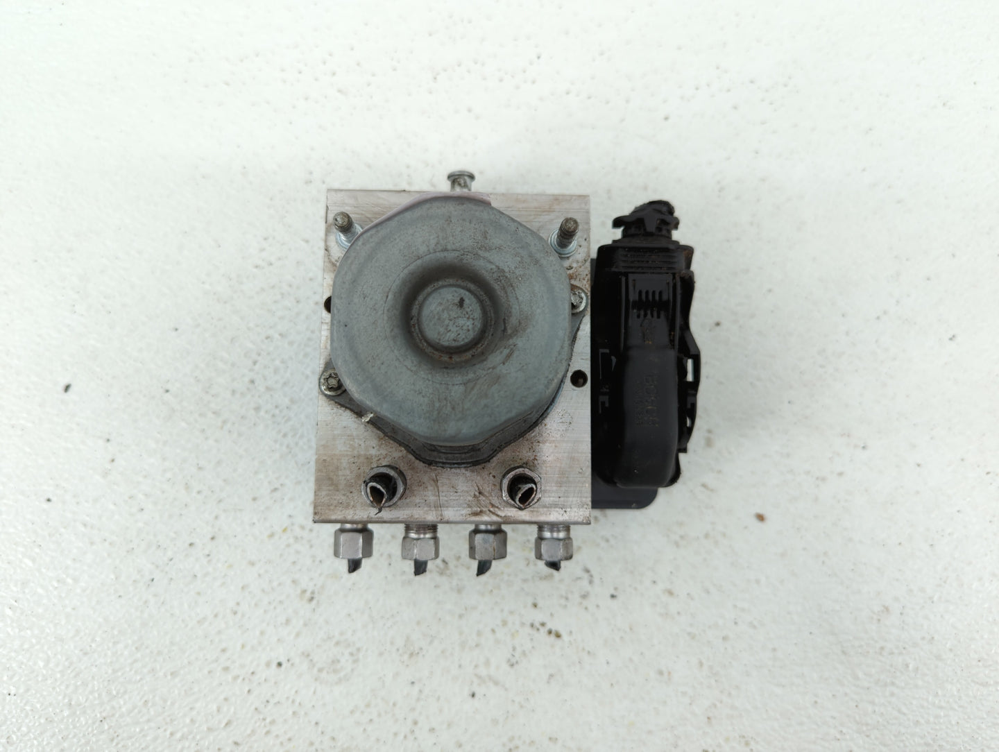 2013 Chrysler Town & Country ABS Pump Control Module Replacement P/N:68183803AB P68183803AA, P68183803AC, 2265106455 Fits OE