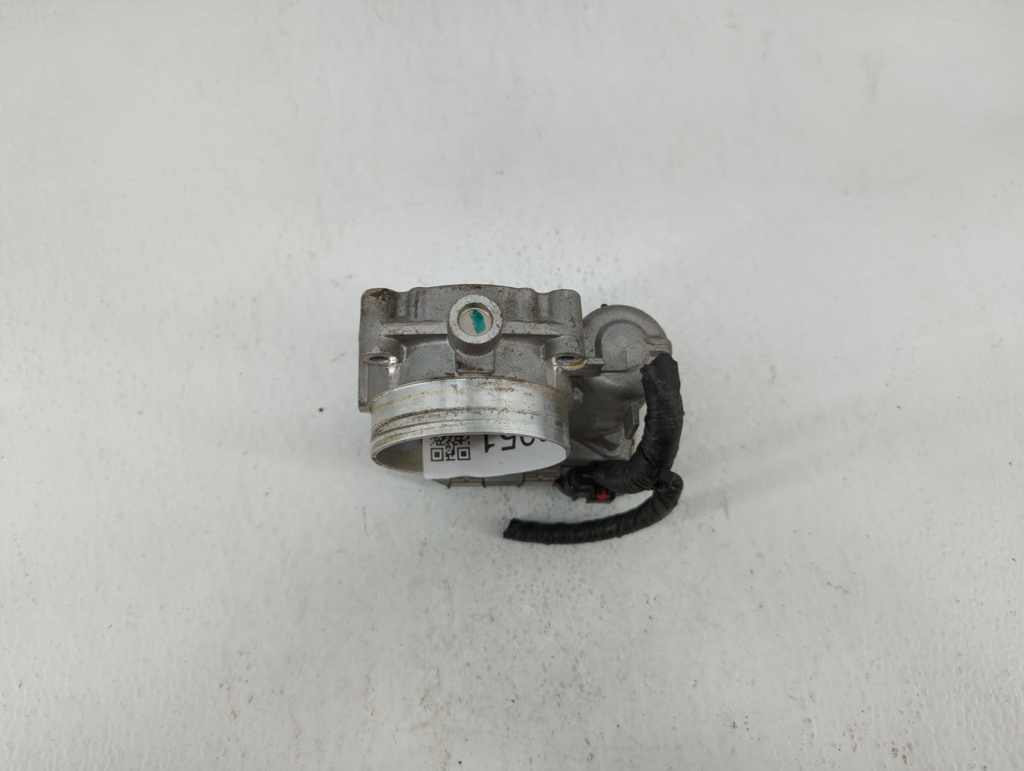 2011-2016 Chrysler Town & Country Throttle Body P/N:05184349AC Fits OEM Used Auto Parts - Oemusedautoparts1.com