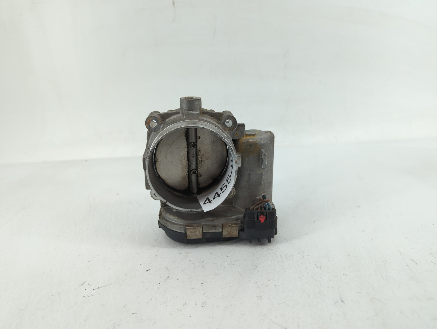 2011-2016 Chrysler Town & Country Throttle Body P/N:05184349AE 05184349AC Fits OEM Used Auto Parts - Oemusedautoparts1.com