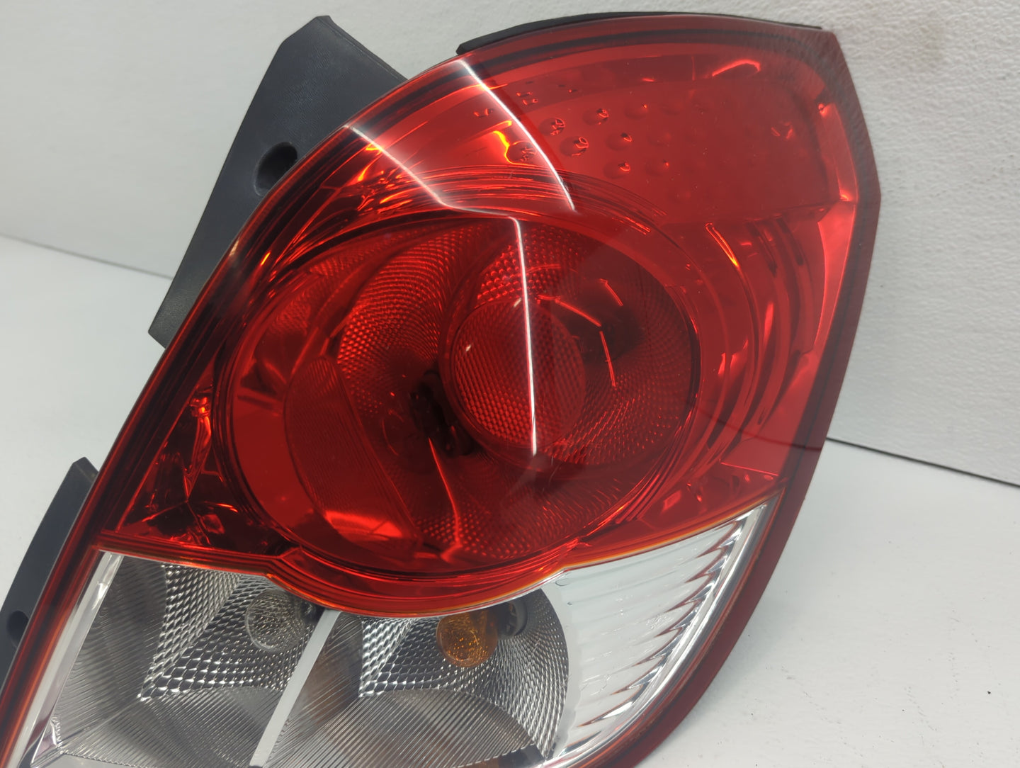 2013 Chrysler Town & Country Tail Light Assembly Passenger Right OEM Fits OEM Used Auto Parts - Oemusedautoparts1.com