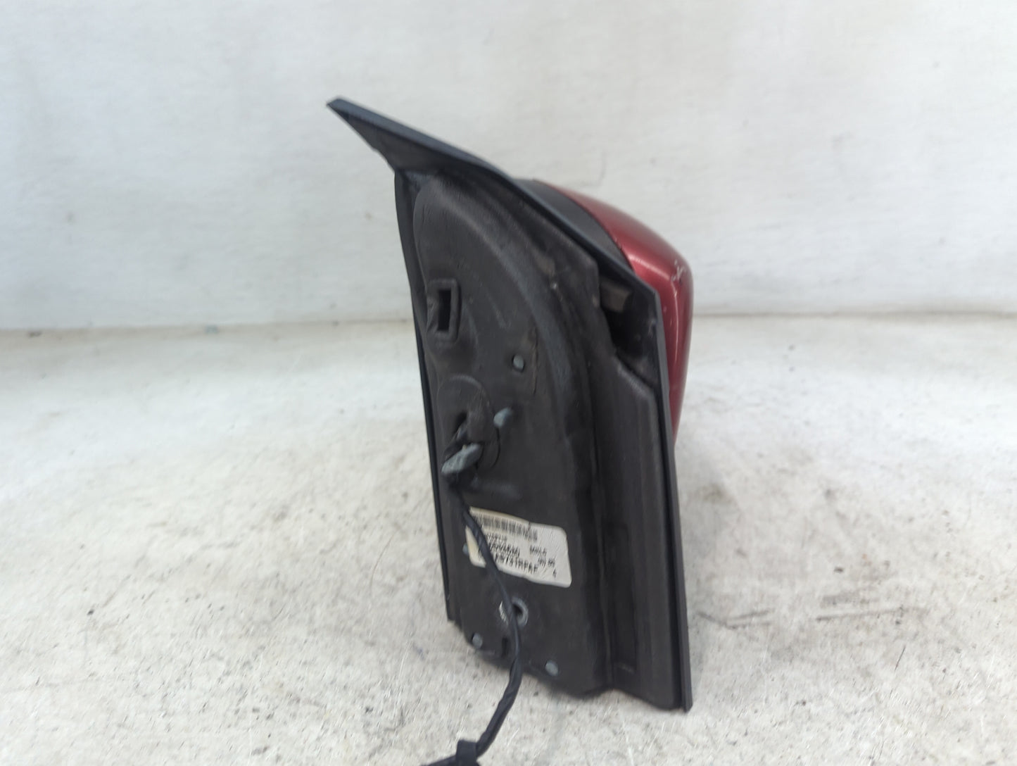 2011-2016 Chrysler Town & Country Driver Side View Mirror - Left Door Mirror OEM Used - Oemusedautoparts1.com