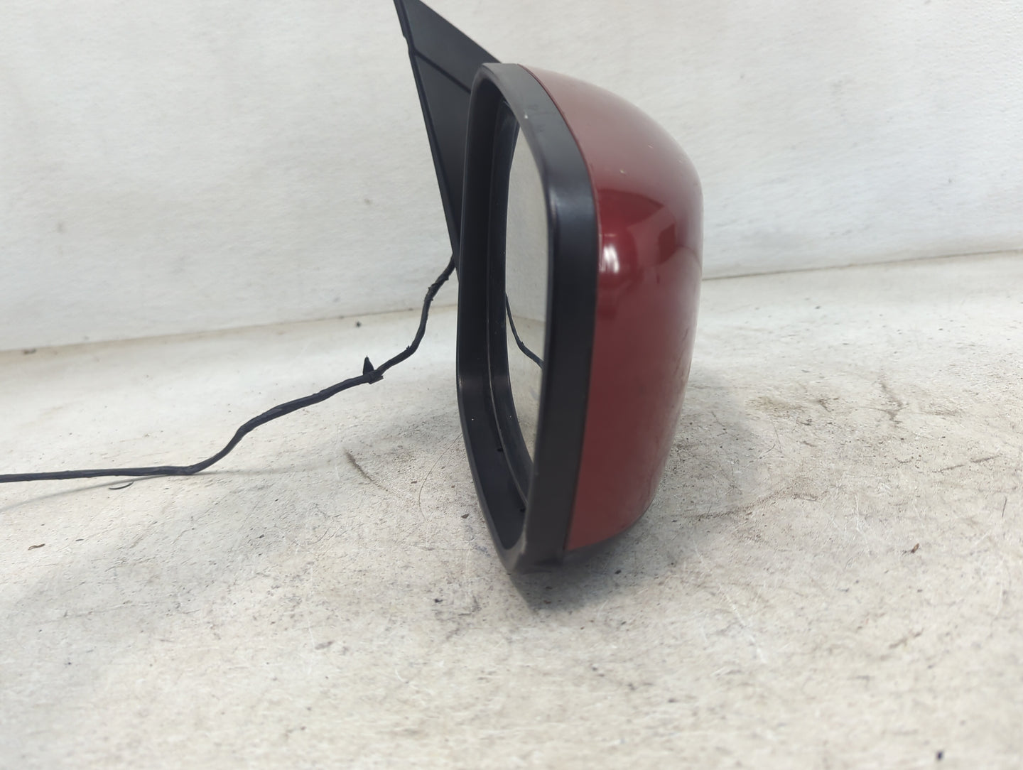 2011-2016 Chrysler Town & Country Passenger Side View Mirror - Right Door Mirror OEM Used - Oemusedautoparts1.com