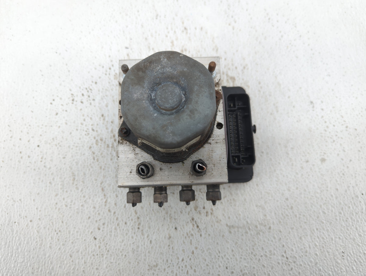2013 Chrysler Town & Country Anti-Lock Brake ABS Pump Module Actuator OEM P/N:P68183803AA Fits OEM Used Auto Parts - Oemused