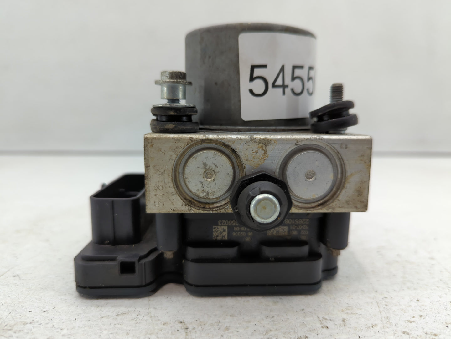 2013 Chrysler Town & Country ABS Pump Control Module Replacement P/N:68183803AA Fits OEM Used Auto Parts - Oemusedautoparts1