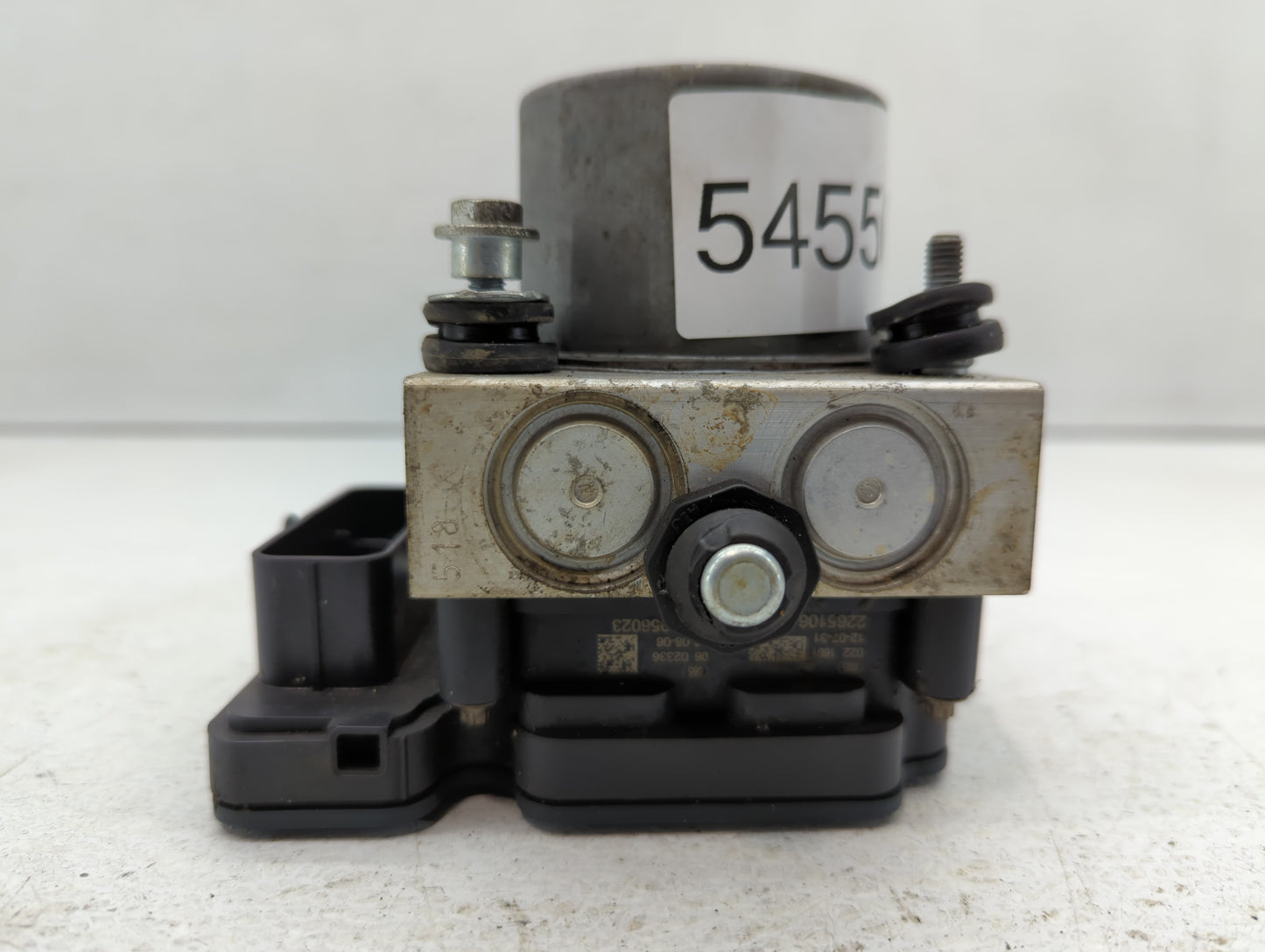 2013 Chrysler Town & Country ABS Pump Control Module Replacement P/N:68183803AA Fits OEM Used Auto Parts - Oemusedautoparts1