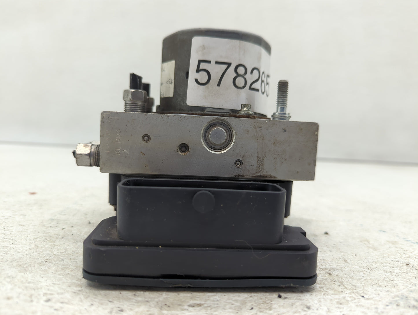 2013 Chrysler Town & Country ABS Pump Control Module Replacement P/N:P68183803AB Fits OEM Used Auto Parts - Oemusedautoparts