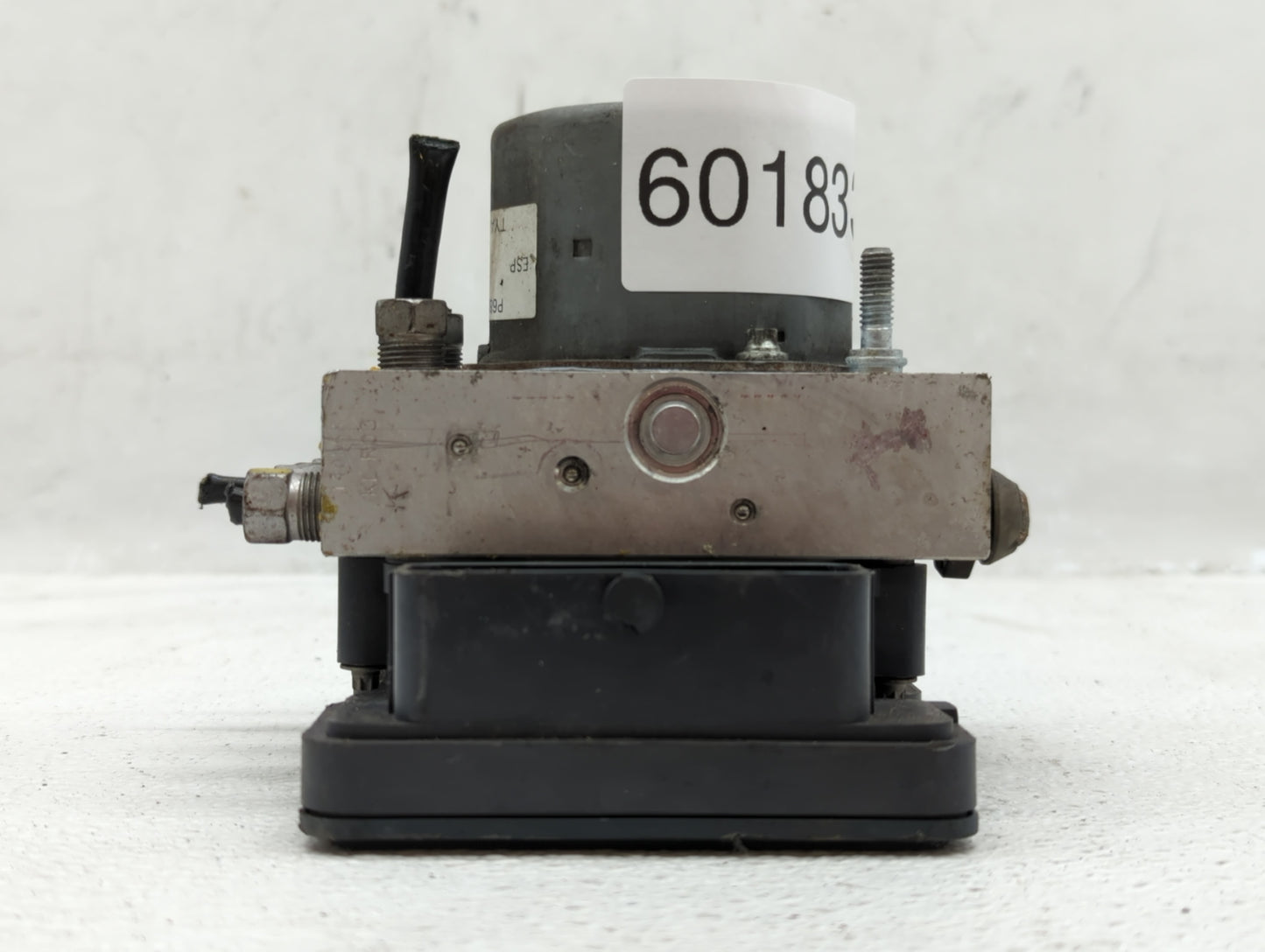 2013 Chrysler Town & Country ABS Pump Control Module Replacement P/N:P68183803AB Fits OEM Used Auto Parts - Oemusedautoparts