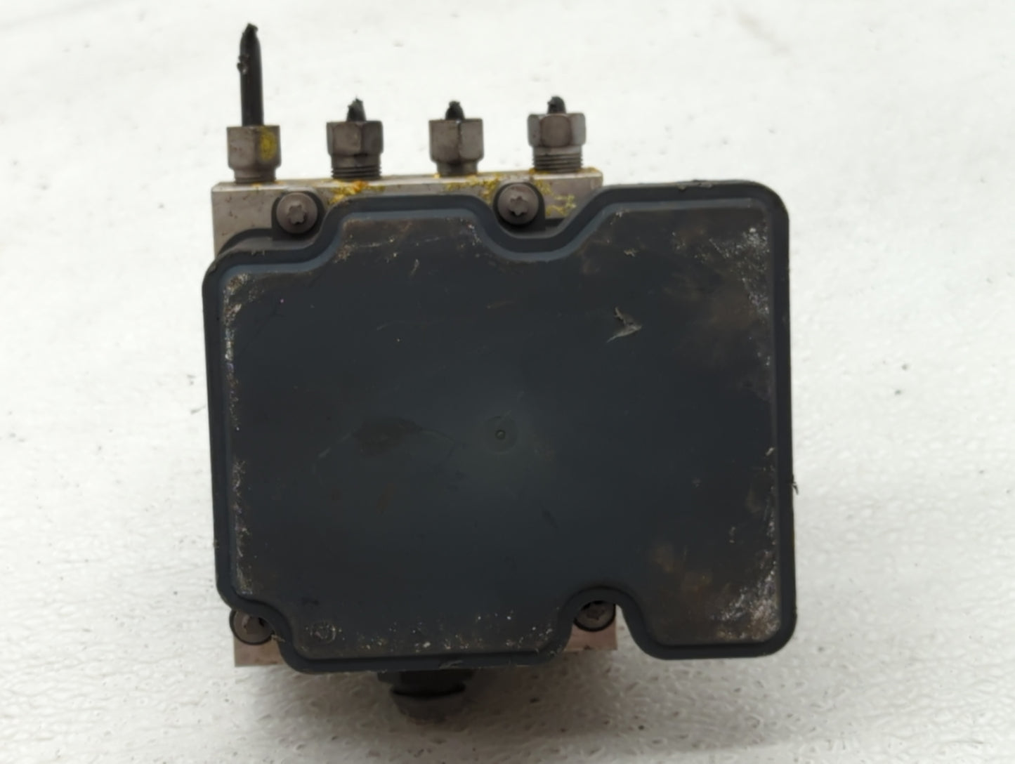 2013 Chrysler Town & Country ABS Pump Control Module Replacement P/N:P68183803AB Fits OEM Used Auto Parts - Oemusedautoparts