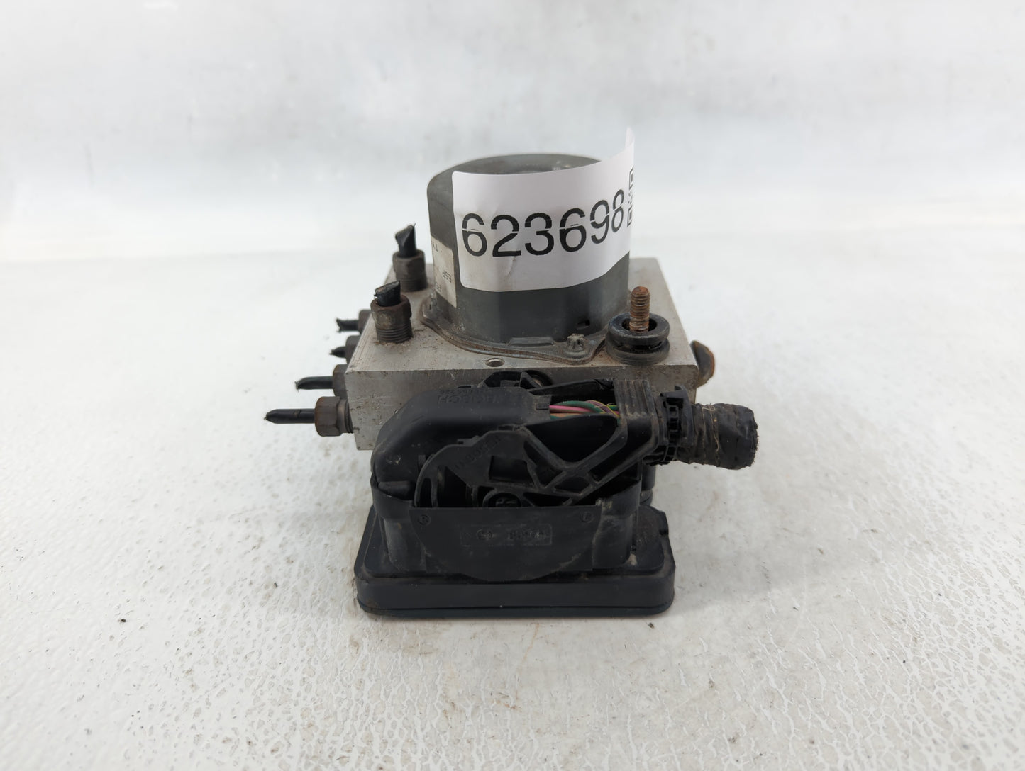 2013 Chrysler Town & Country ABS Pump Control Module Replacement P/N:P68183803AB Fits OEM Used Auto Parts - Oemusedautoparts