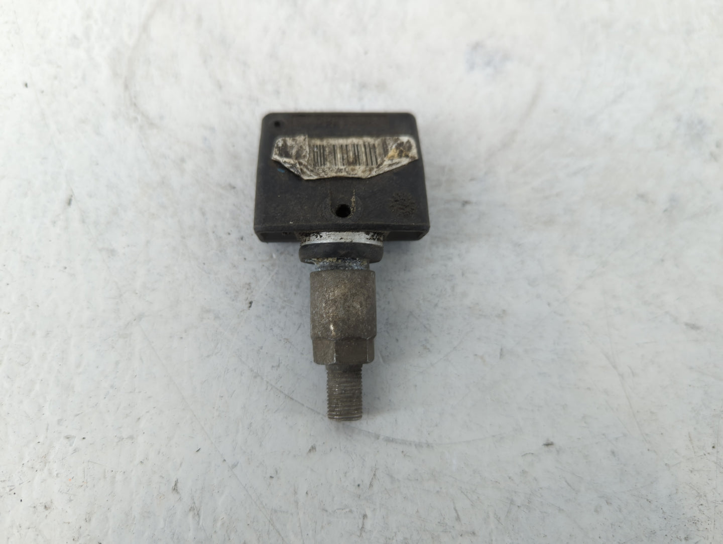 2013 Chrysler Town & Country Tire Pressure Monitoring System Sensor Tpms - Oemusedautoparts1.com