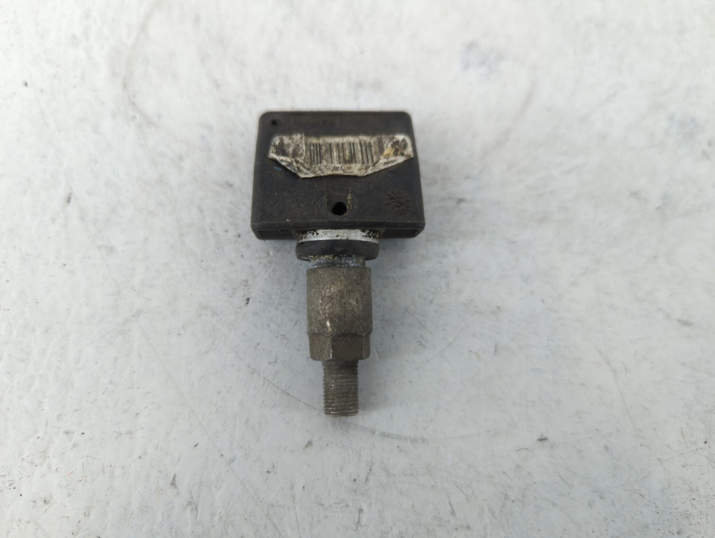 2013 Chrysler Town & Country Tire Pressure Monitoring System Sensor Tpms - Oemusedautoparts1.com