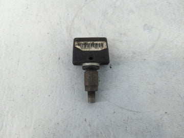 2013 Chrysler Town & Country Tire Pressure Monitoring System Sensor Tpms - Oemusedautoparts1.com