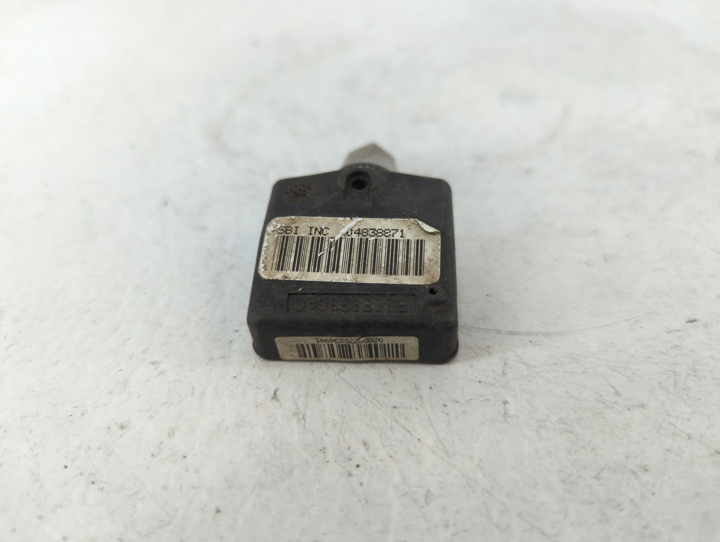 2013 Chrysler Town & Country Tire Pressure Monitoring System Sensor Tpms - Oemusedautoparts1.com