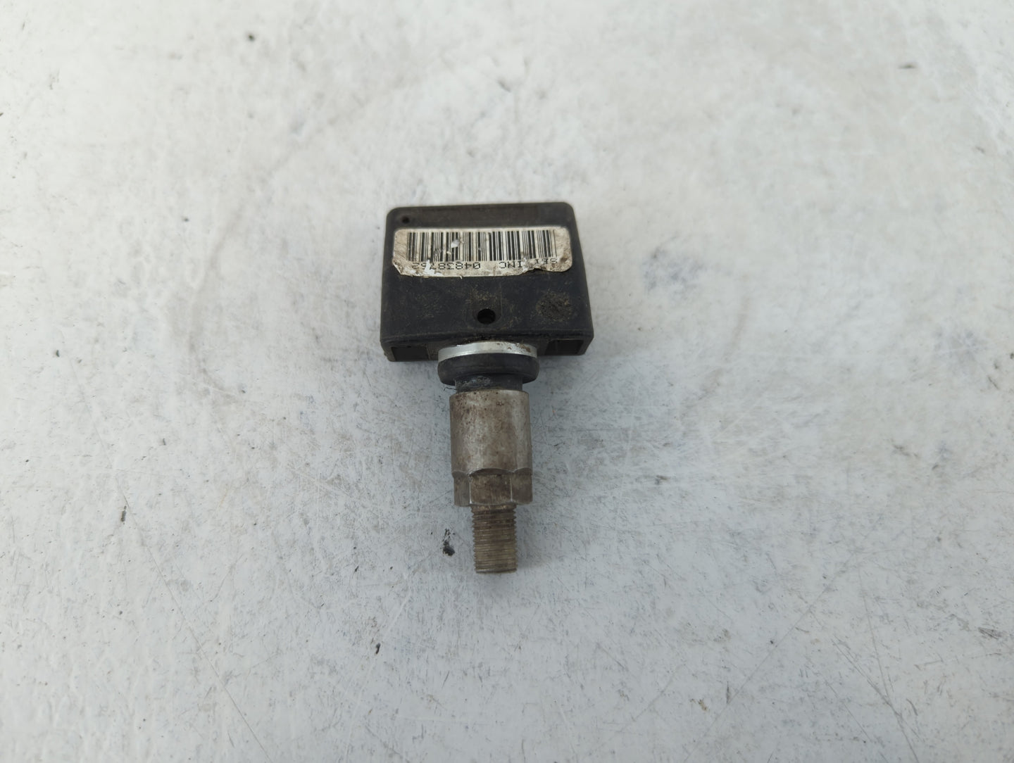 2013 Chrysler Town & Country Tire Pressure Monitoring System Sensor Tpms - Oemusedautoparts1.com