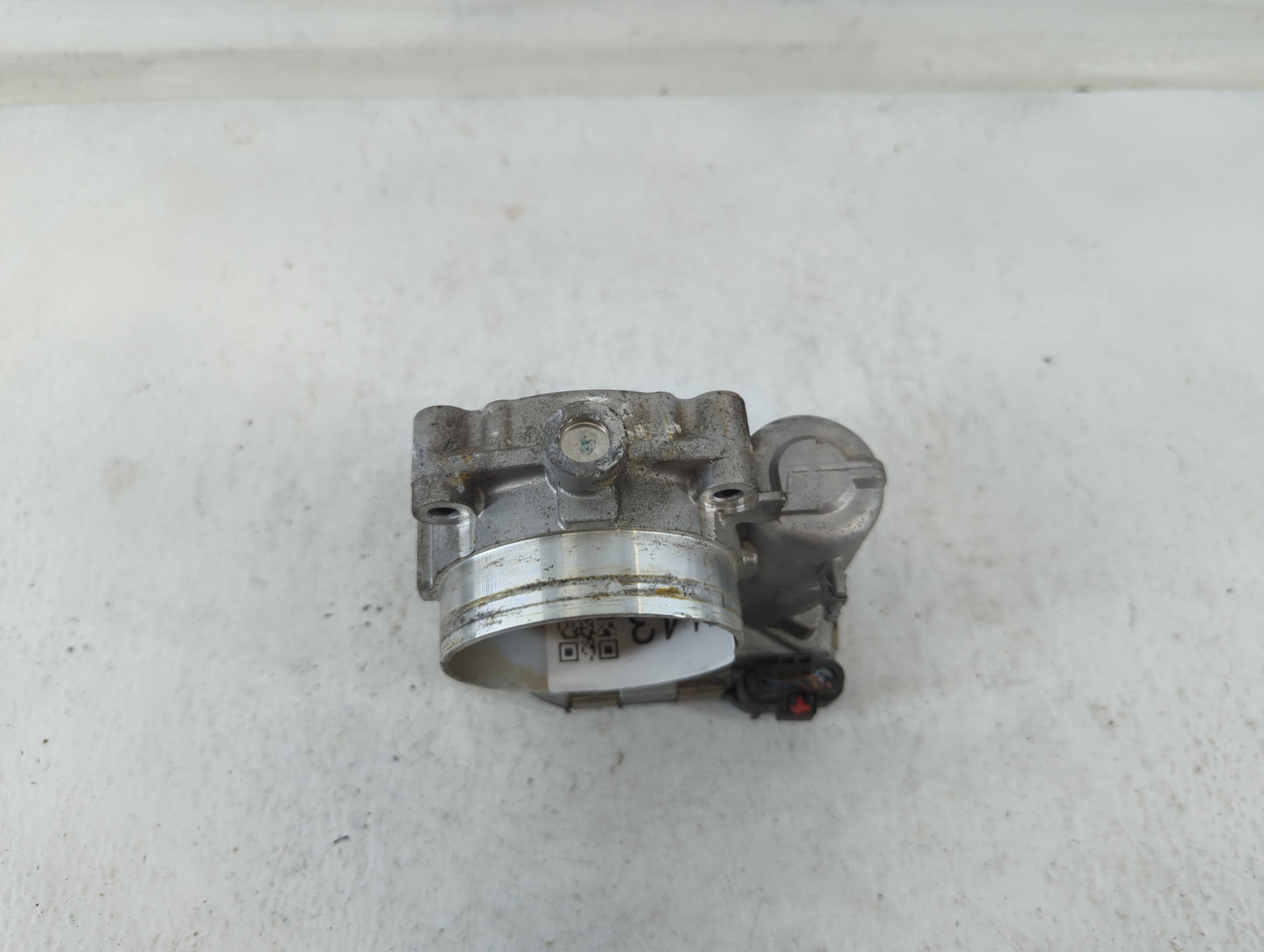 2011-2016 Chrysler Town & Country Throttle Body P/N:0 280 750 570 05184349AC Fits OEM Used Auto Parts - Oemusedautoparts1.co