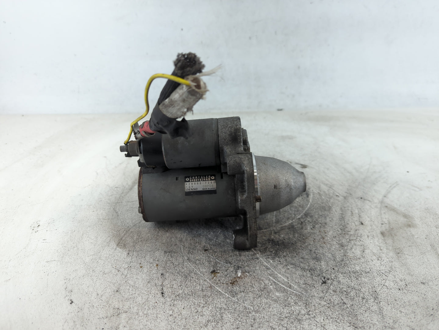 2011-2016 Chrysler Town & Country Car Starter Motor Solenoid OEM P/N:28000-7200 04801839AB Fits OEM Used Auto Parts - Oemuse
