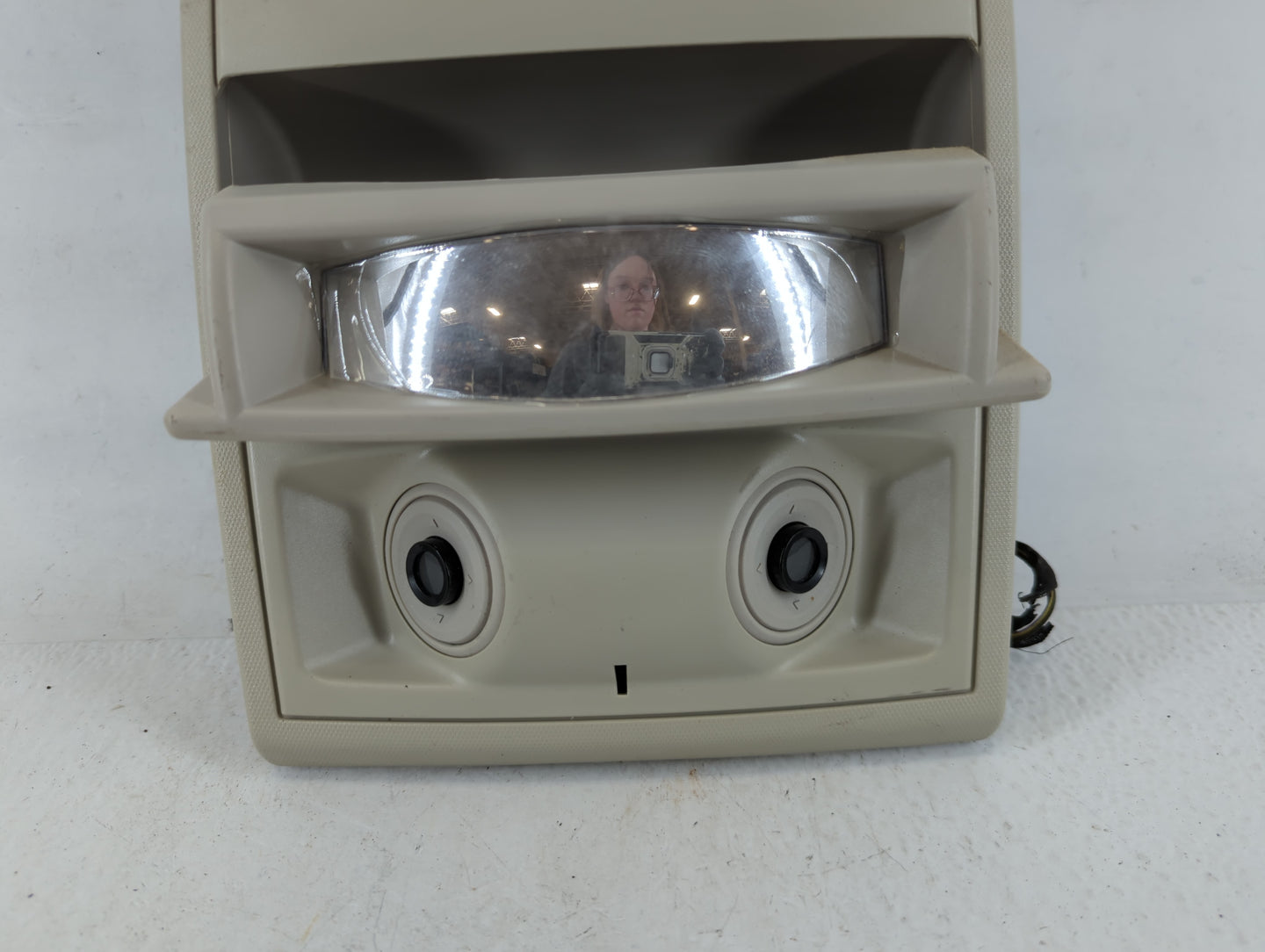 2013 Chrysler Town & Country Overhead Roof Console - Oemusedautoparts1.com