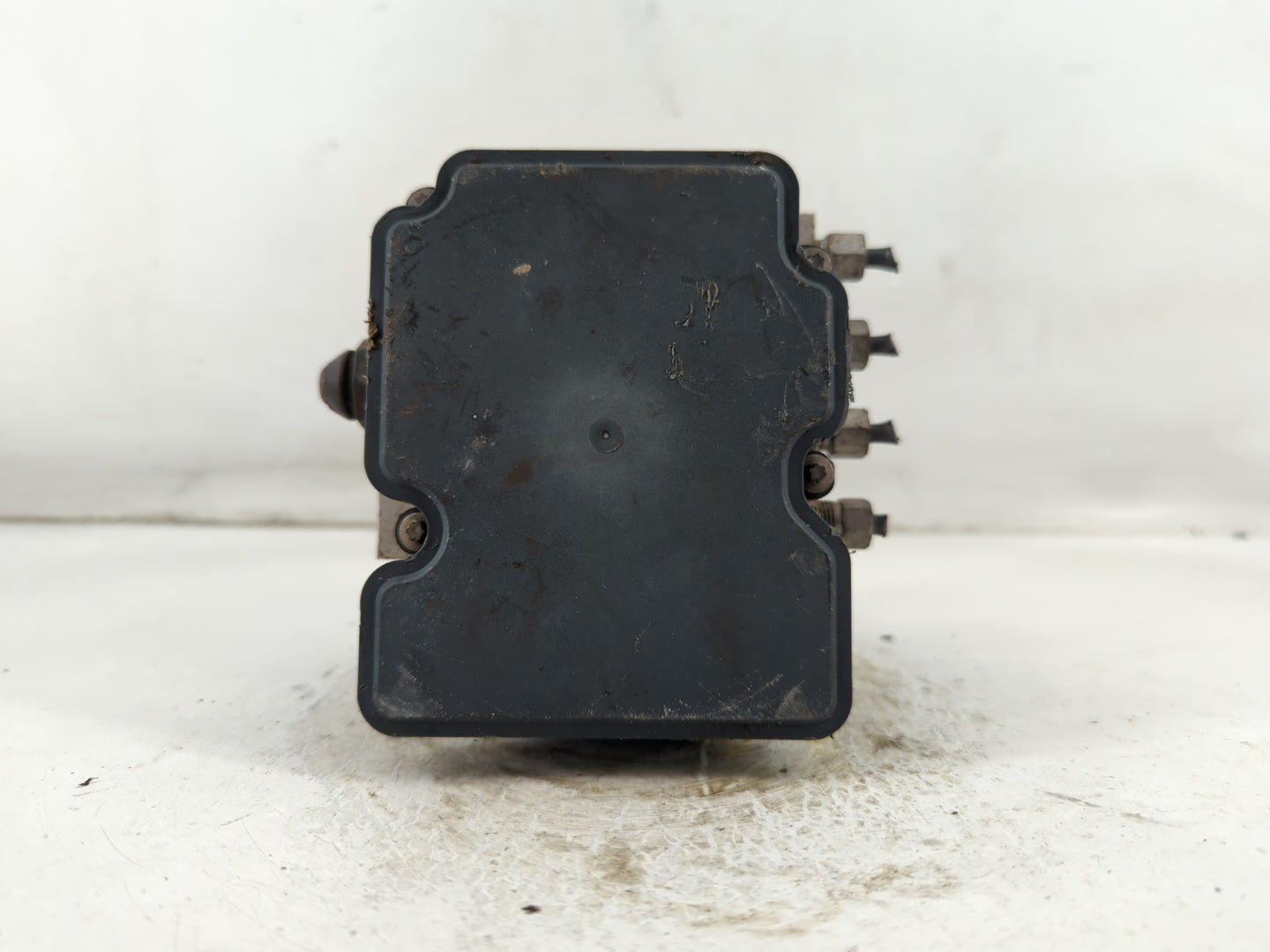 2013 Chrysler Town & Country ABS Pump Control Module Replacement P/N:P68183803AA Fits OEM Used Auto Parts - Oemusedautoparts