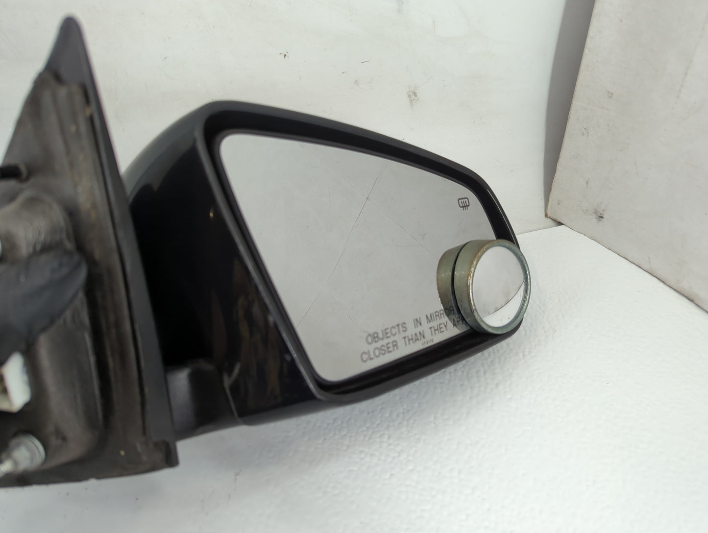 2013 Dodge Avenger Passenger Right Side View Manual Door Mirror Red - Oemusedautoparts1.com