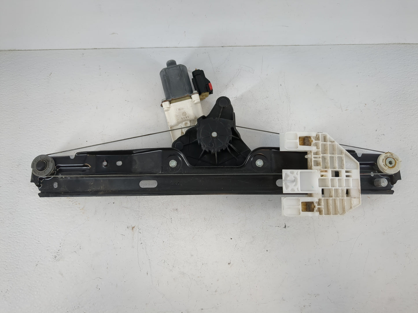 2008-2014 Dodge Avenger Passenger Rear Right Power Window Motor - Oemusedautoparts1.com
