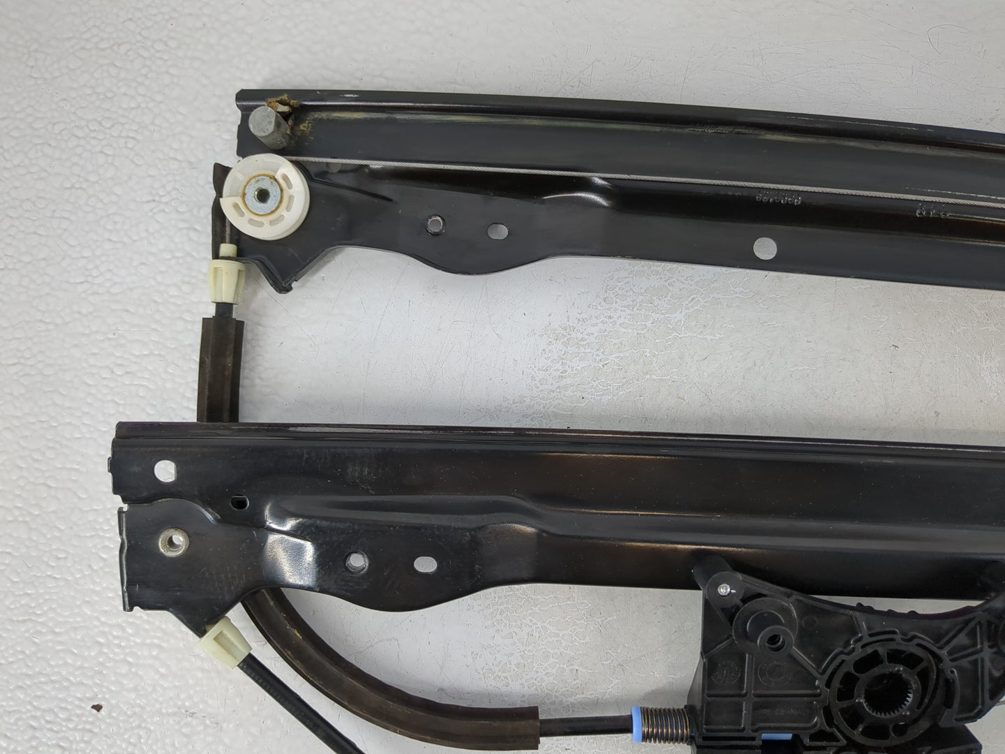 2011-2014 Dodge Avenger Used Window Regulator Passenger Front 1054830 - Oemusedautoparts1.com