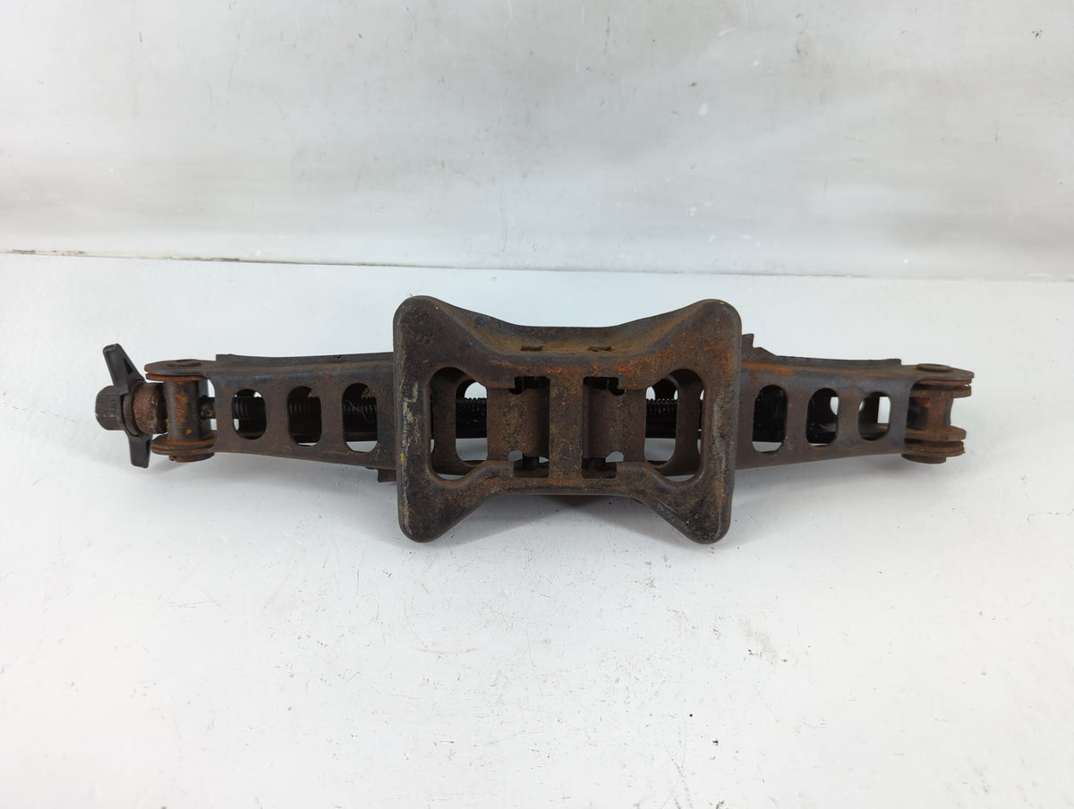 2013 Dodge Avenger Spare Scissor Car Jack Black 1054852 - Oemusedautoparts1.com