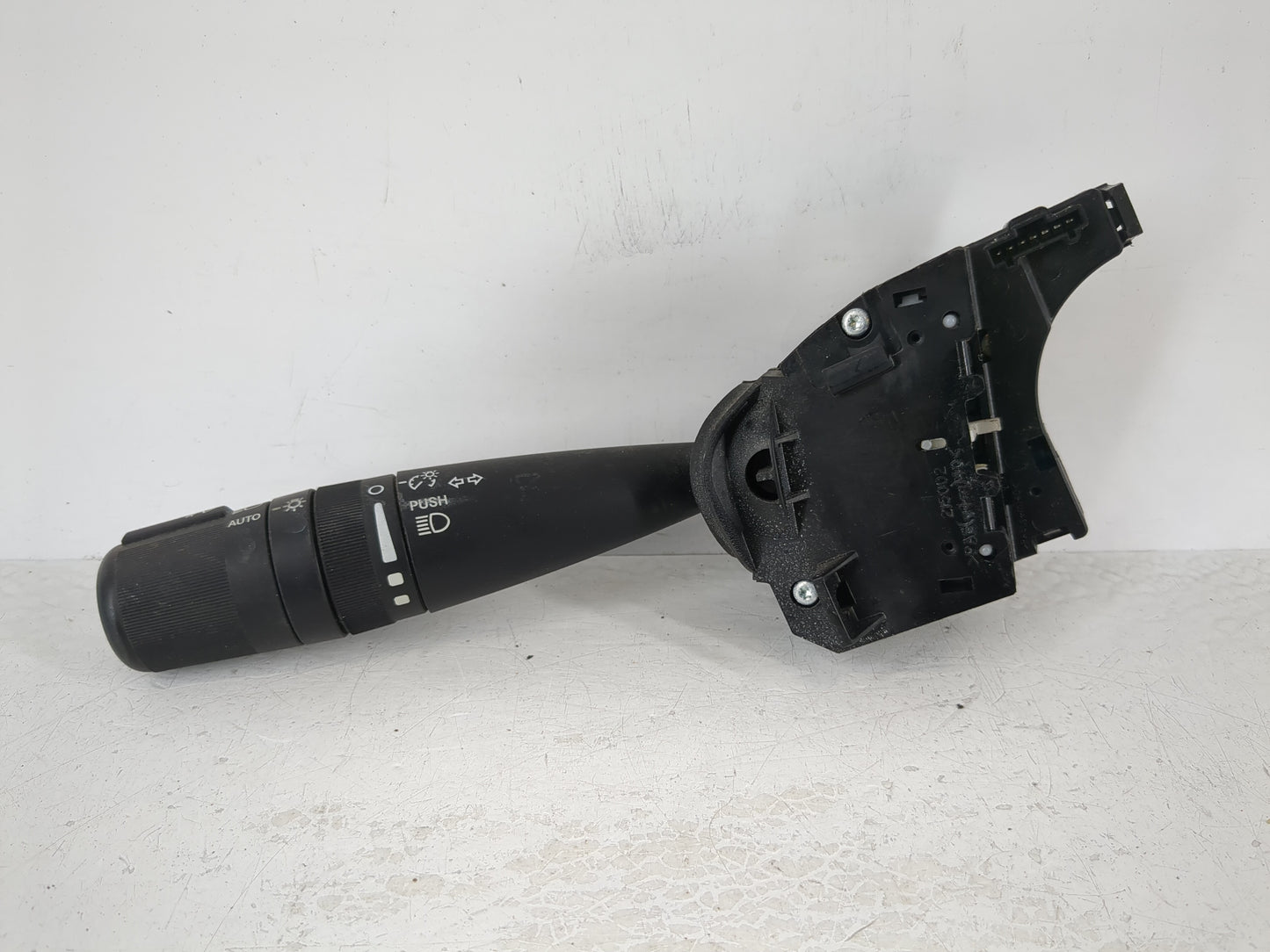 2013 Dodge Avenger Headlight Head Light Switch Lamp Control - Oemusedautoparts1.com