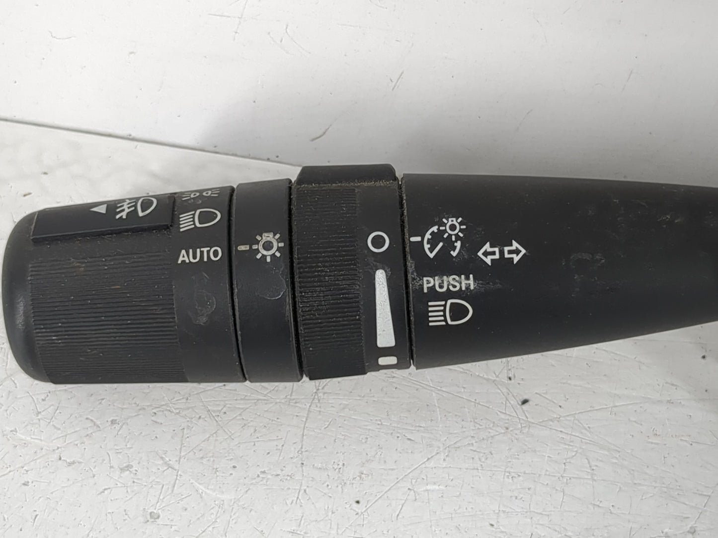 2013 Dodge Avenger Headlight Head Light Switch Lamp Control - Oemusedautoparts1.com