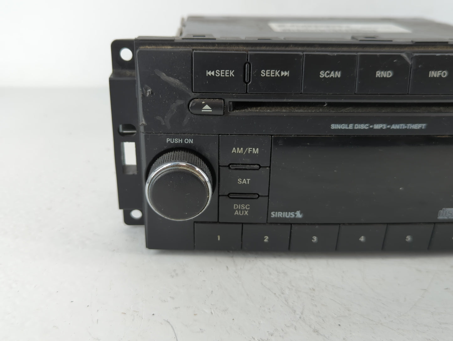 2013-2014 Dodge Avenger Radio AM FM Cd Player Receiver Replacement P/N:P05091163AC Fits Fits 2013 2014 OEM Used Auto Parts -