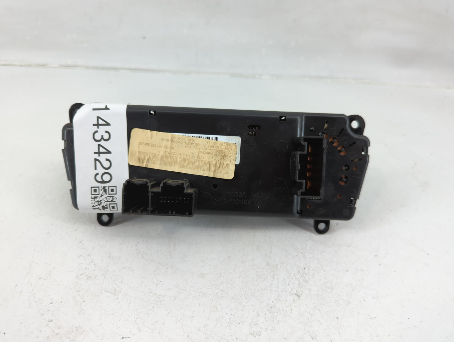 2010-2014 Dodge Avenger Climate Control Module Temperature AC/Heater Replacement Fits Fits 2010 2011 2012 2013 2014 OEM Used