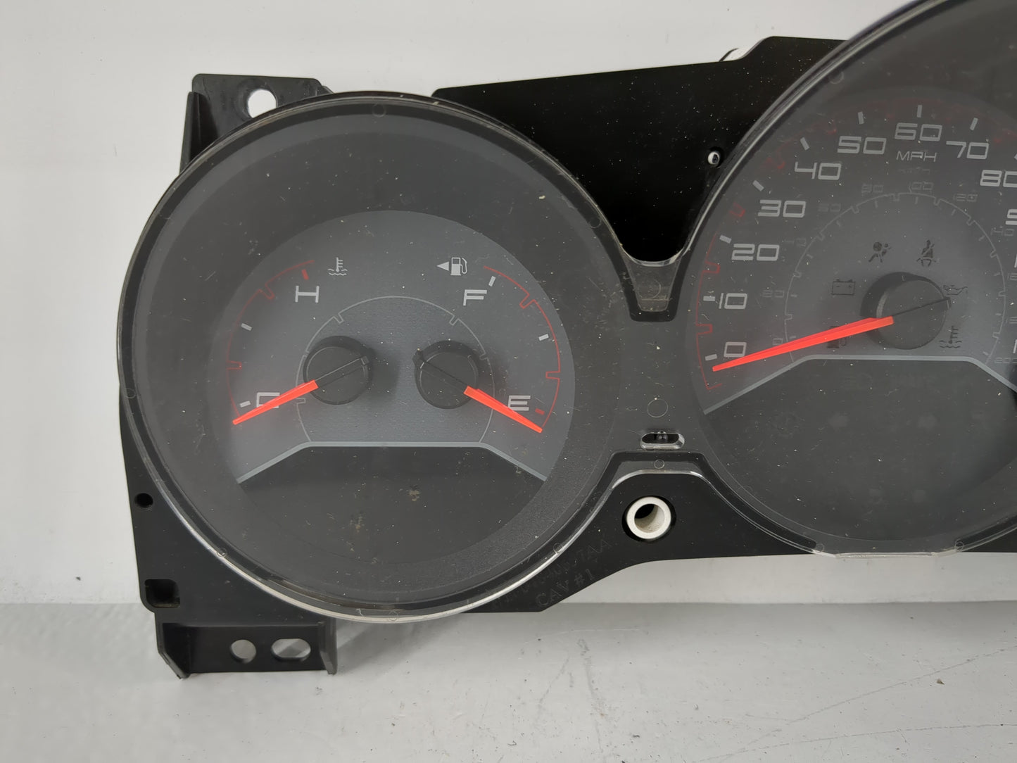 2011-2014 Dodge Avenger Instrument Cluster Speedometer Gauges P/N:P56046511AH Fits Fits 2011 2012 2013 2014 OEM Used Auto Pa